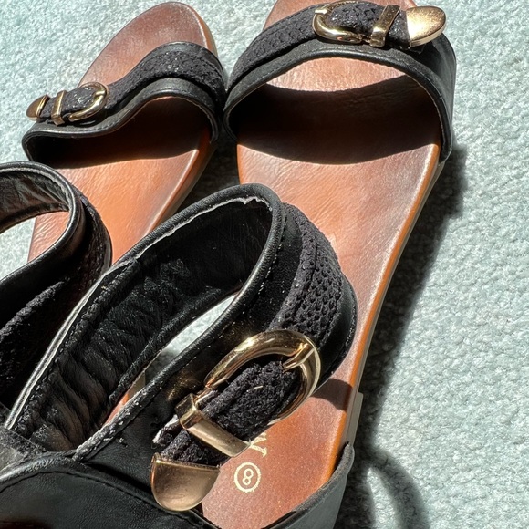 Nature Breeze – Amazon Flat Sandal Zipper-back - Picture 5 of 8